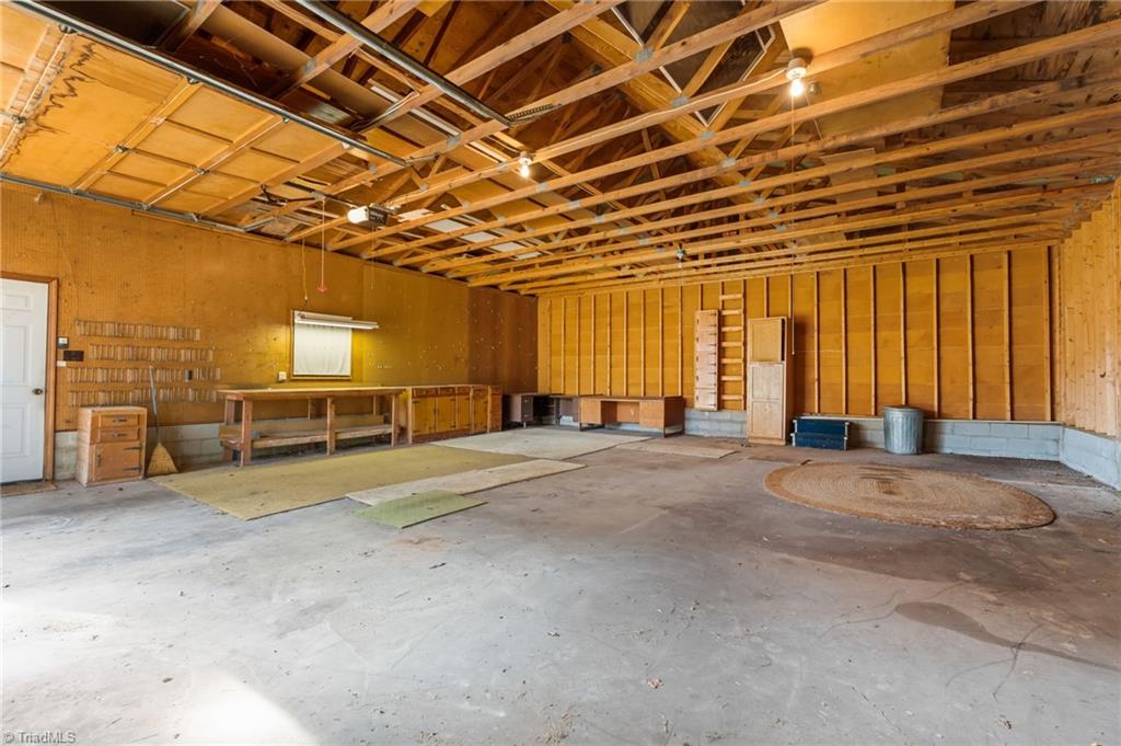 property viewer photo 38