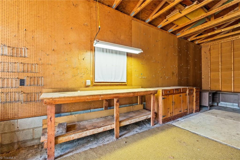 property viewer photo 39