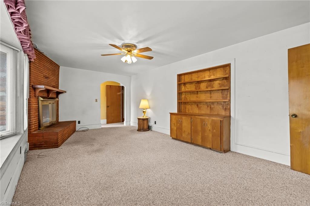 property viewer photo 7
