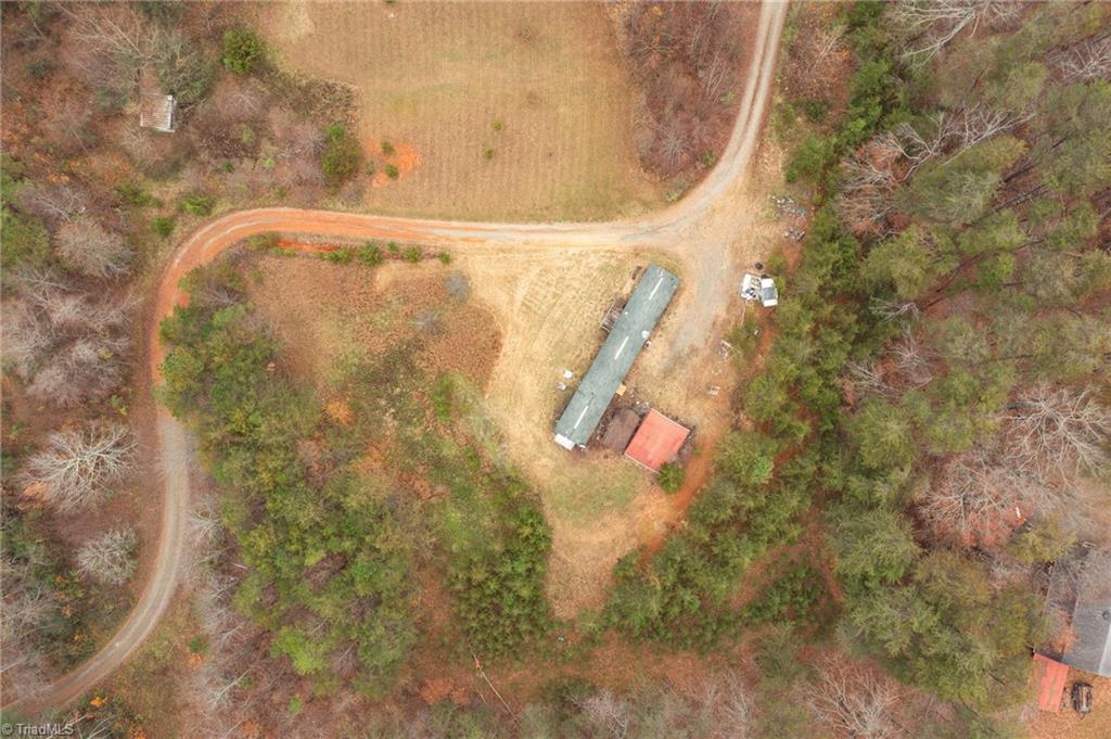 main property photo 30