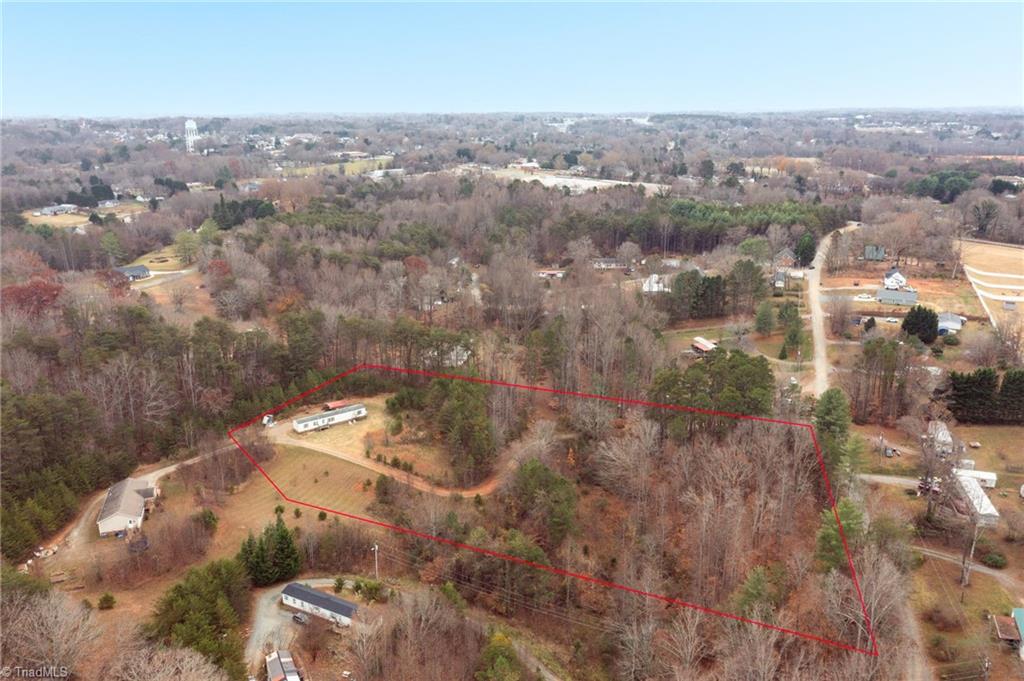 main property photo 33