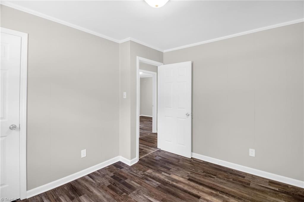 property viewer photo 16