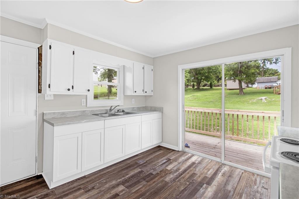 property viewer photo 3