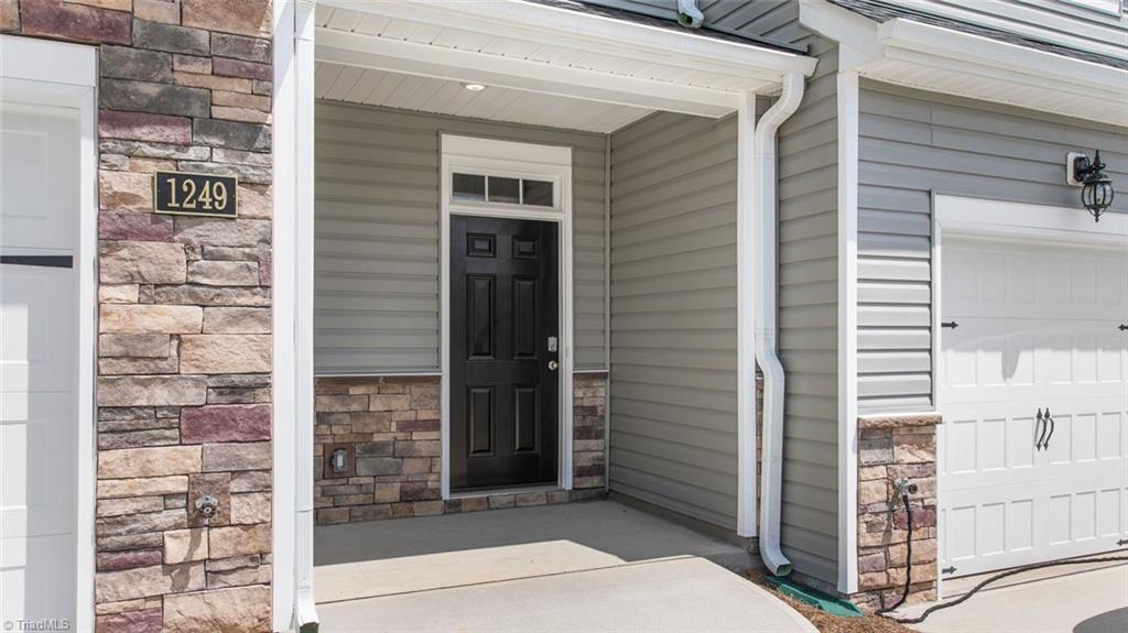 property viewer photo 1