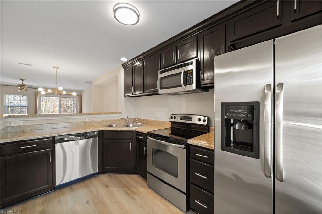 property viewer photo 14