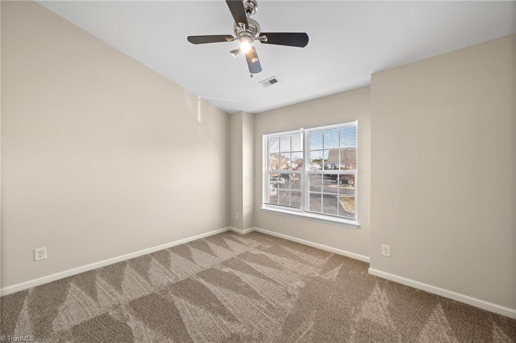 property viewer photo 19