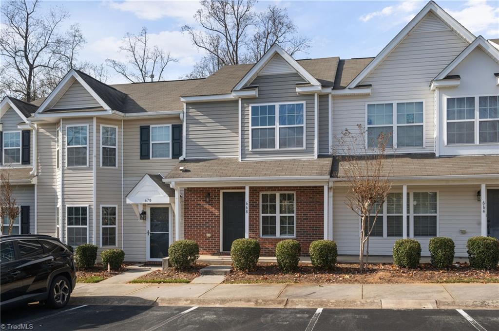 property viewer photo 2