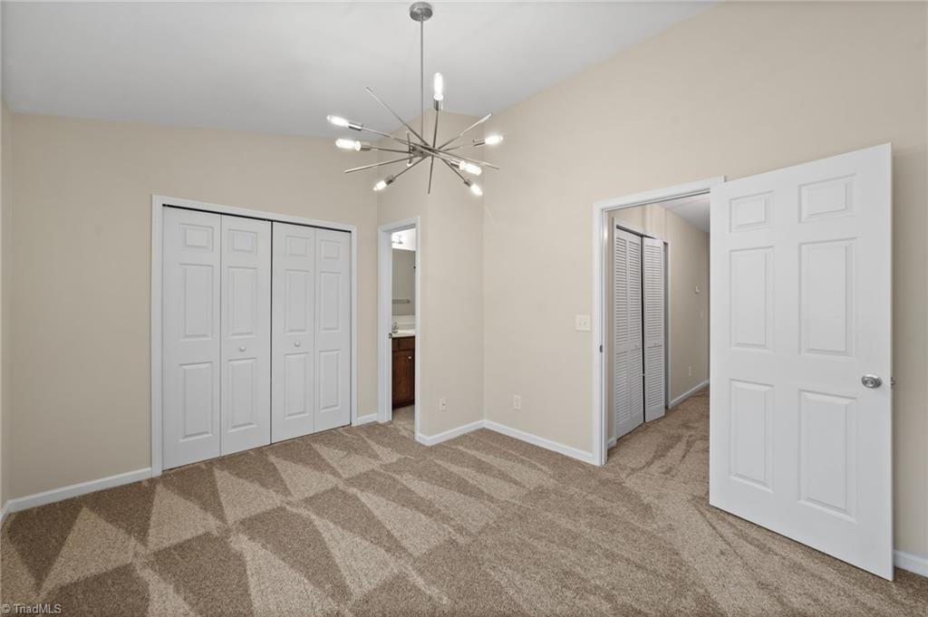 property viewer photo 24