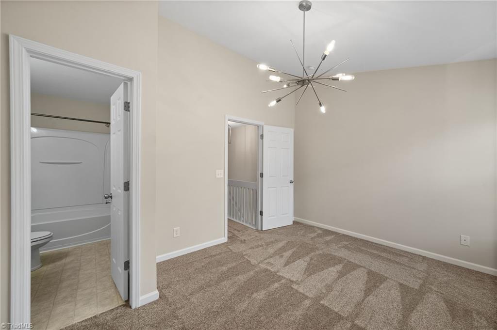 property viewer photo 25