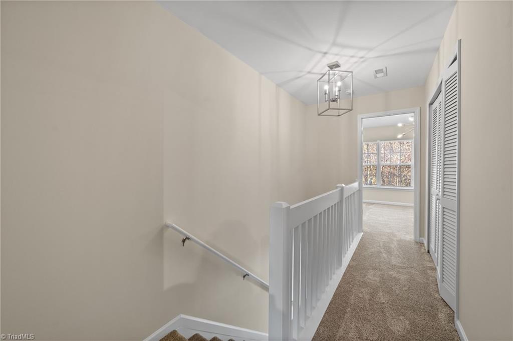 property viewer photo 27