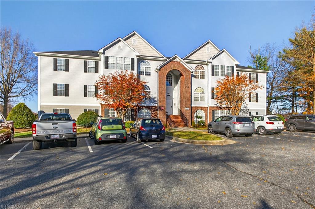main property photo 0