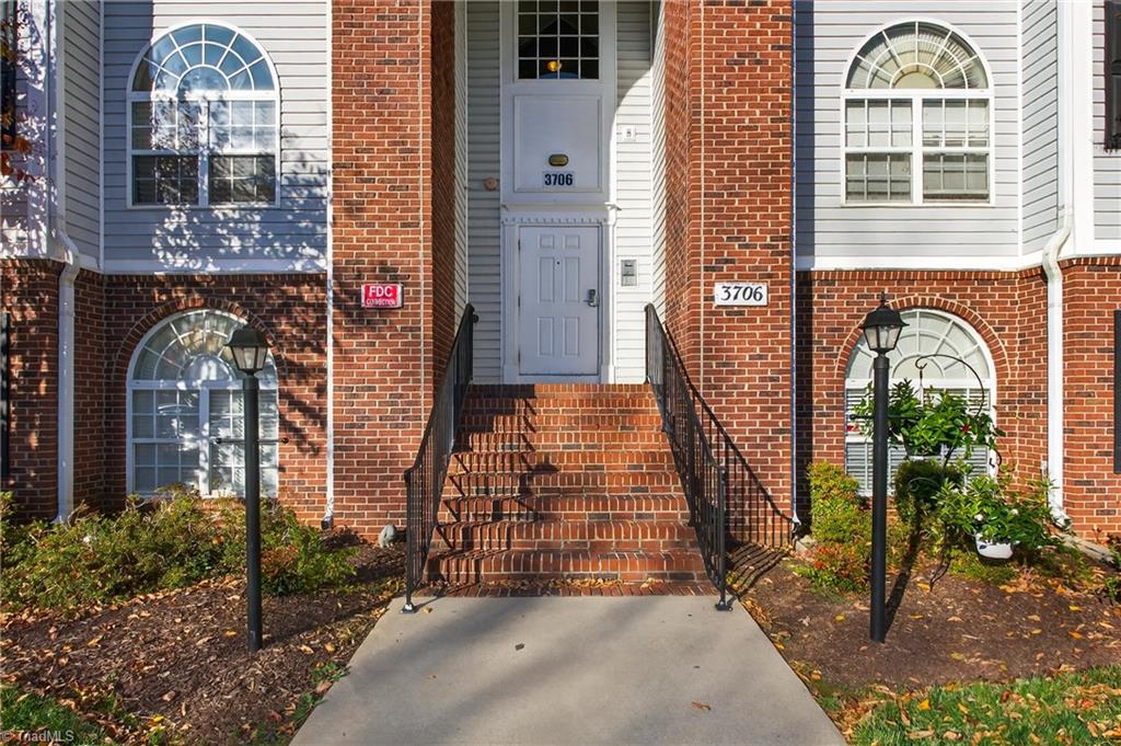 property viewer photo 1