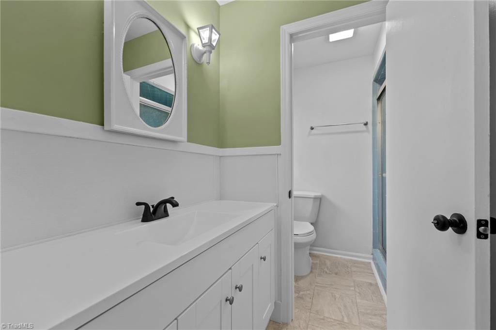 property viewer photo 10