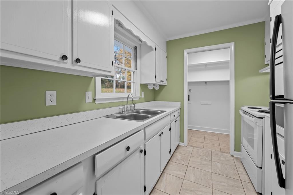 property viewer photo 14