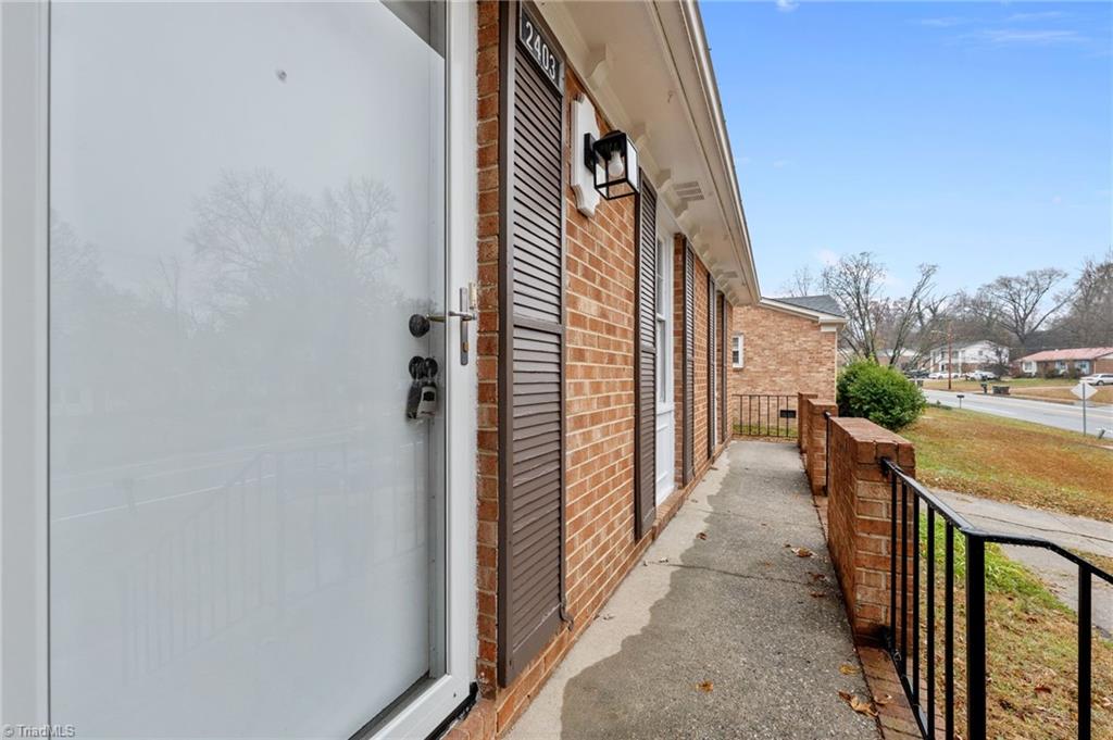 property viewer photo 16