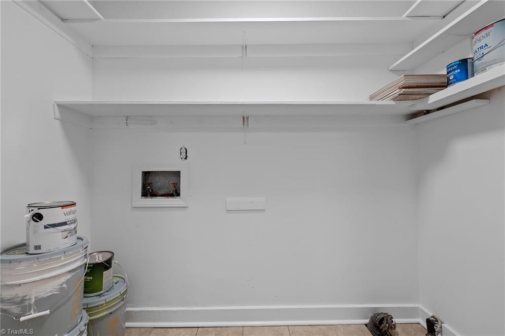 property viewer photo 24