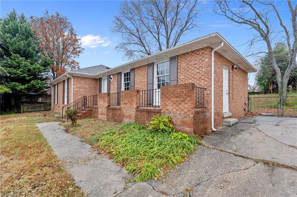 property viewer photo 44