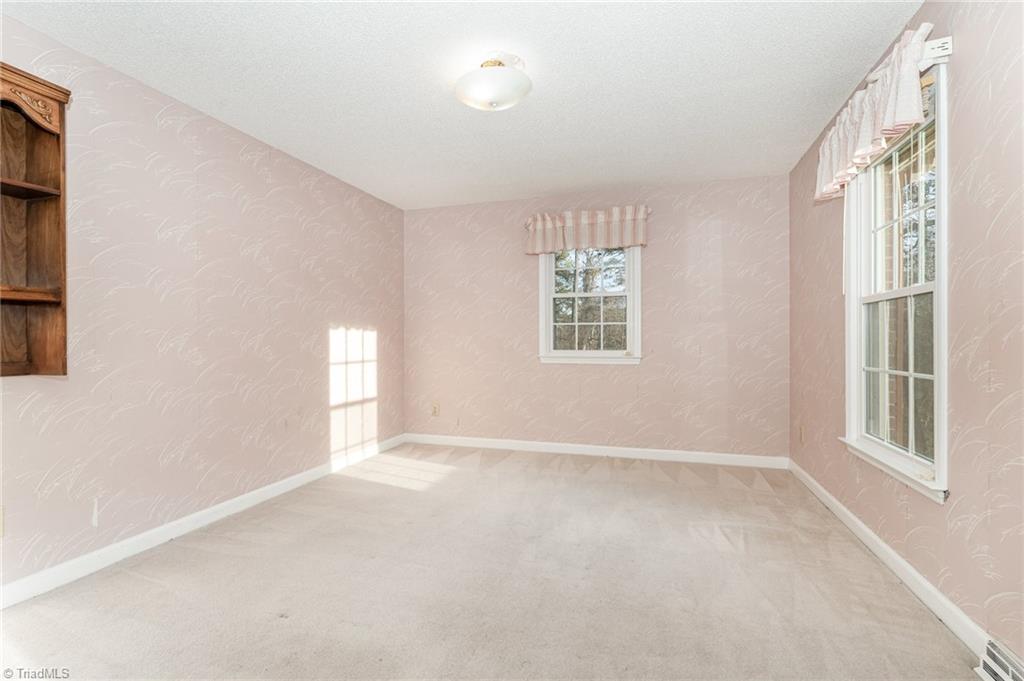 property viewer photo 13