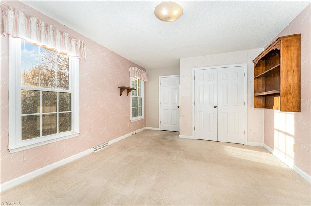 property viewer photo 14