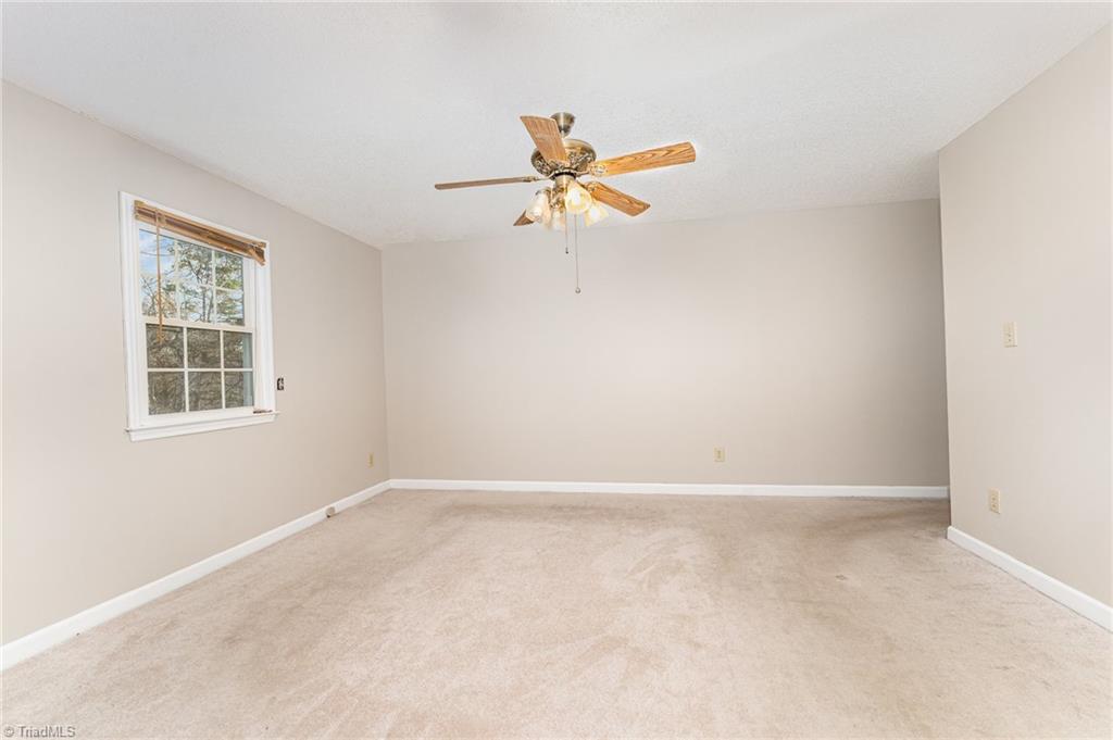 property viewer photo 17