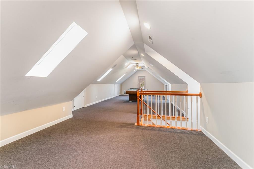property viewer photo 23