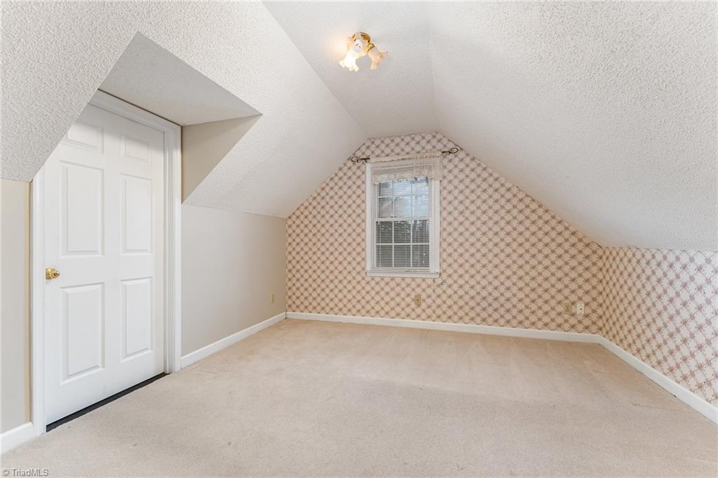 property viewer photo 26