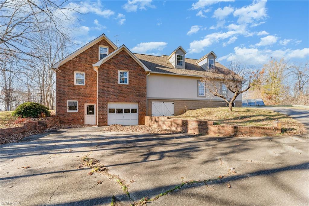 property viewer photo 32