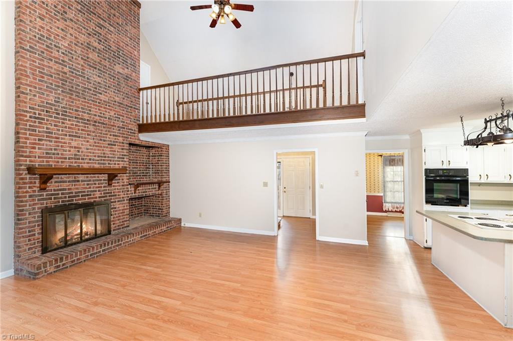 property viewer photo 4