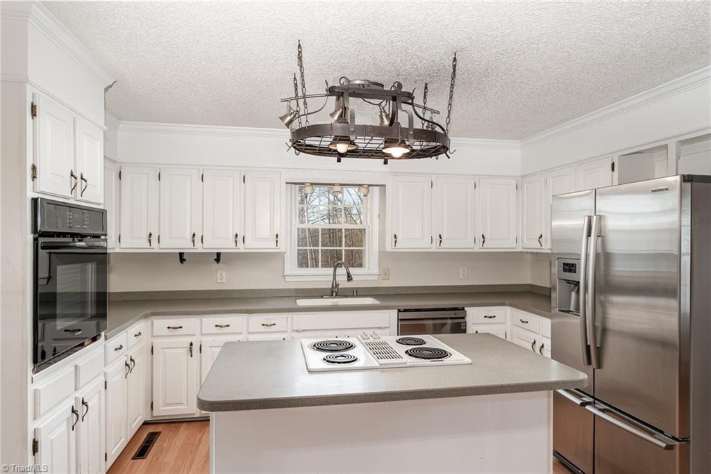 property viewer photo 8