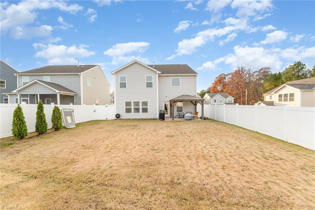 property viewer photo 1