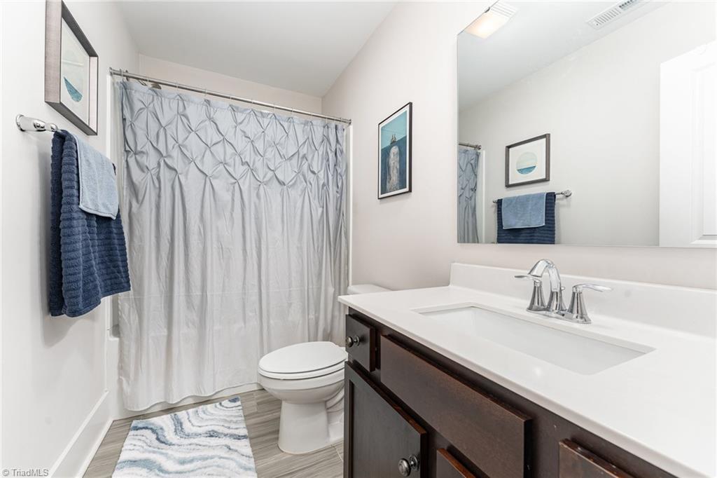 property viewer photo 17