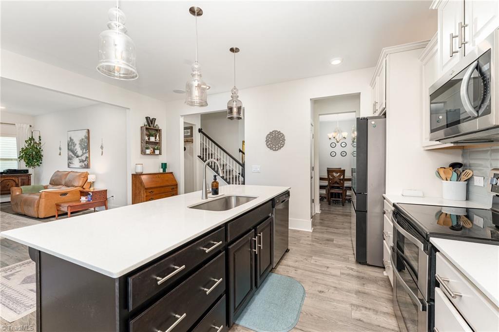 property viewer photo 6