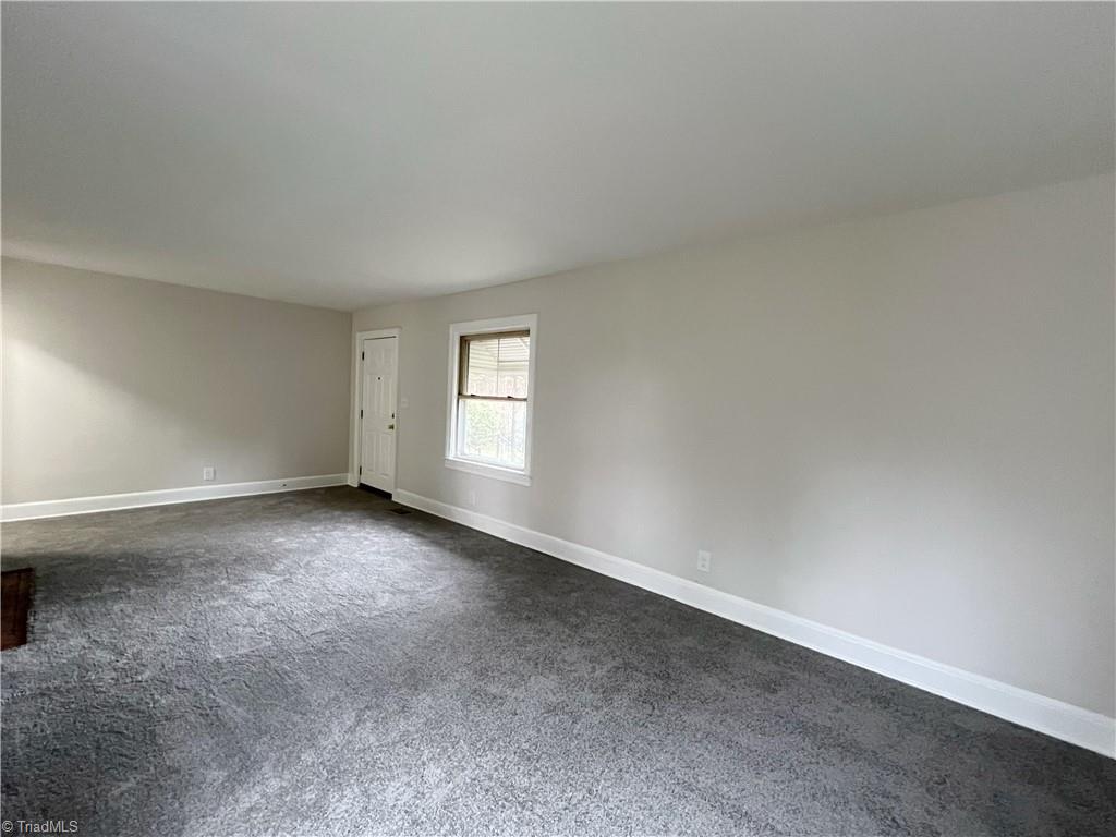 property viewer photo 4