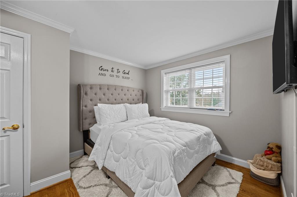 property viewer photo 25