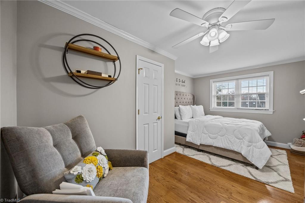 property viewer photo 26
