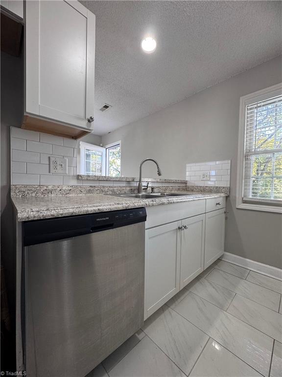 property viewer photo 12