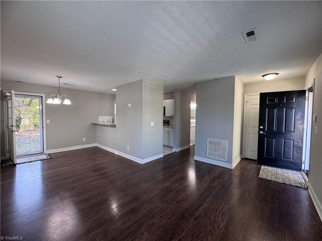 property viewer photo 2