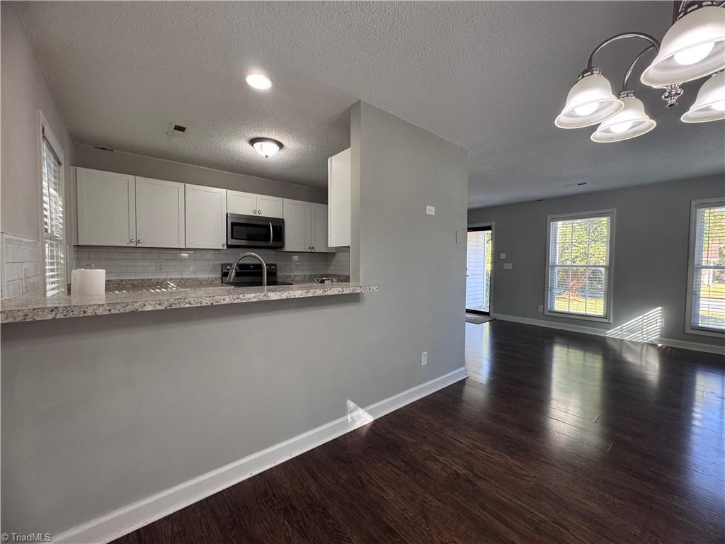 property viewer photo 5