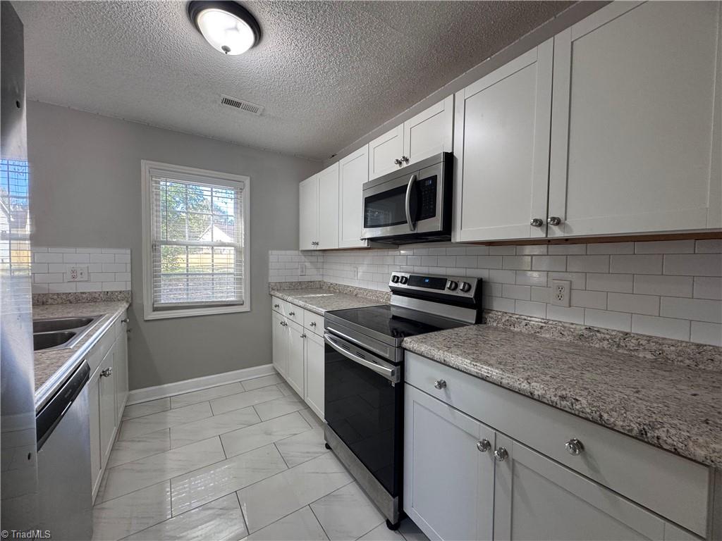 property viewer photo 8