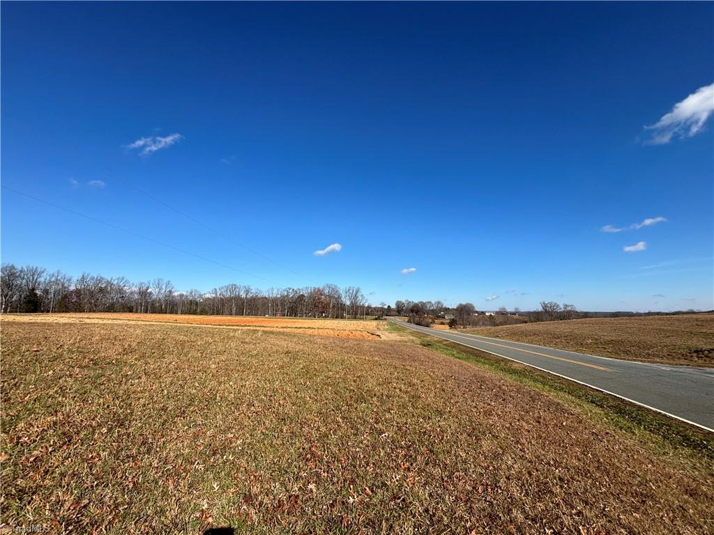 property viewer photo 3