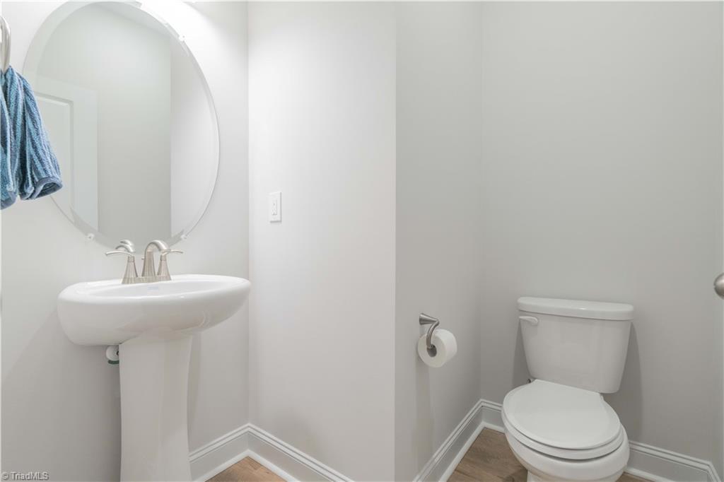 property viewer photo 14