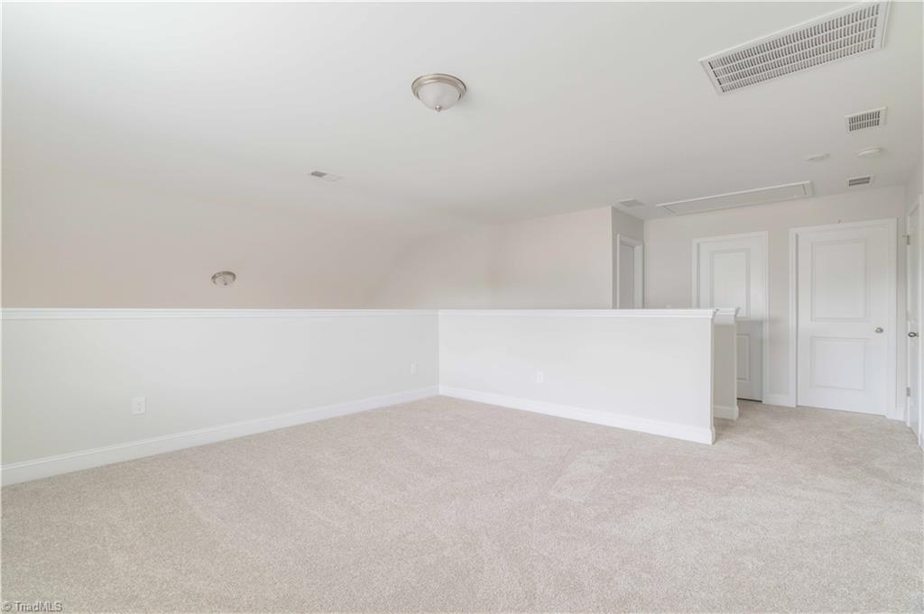 property viewer photo 25