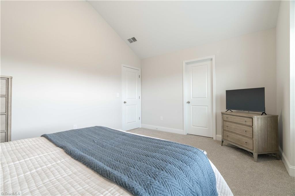 property viewer photo 31