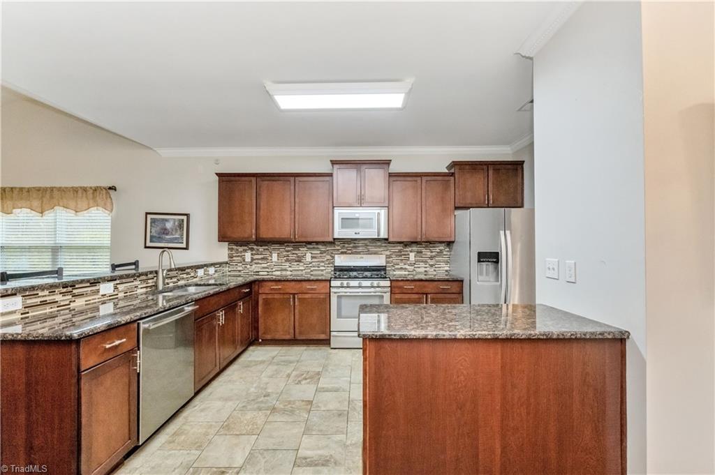 property viewer photo 12