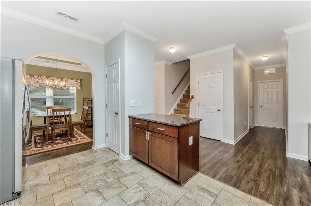 property viewer photo 17
