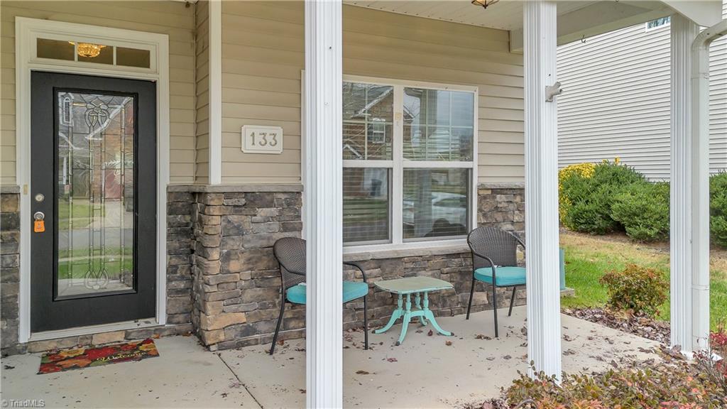property viewer photo 2