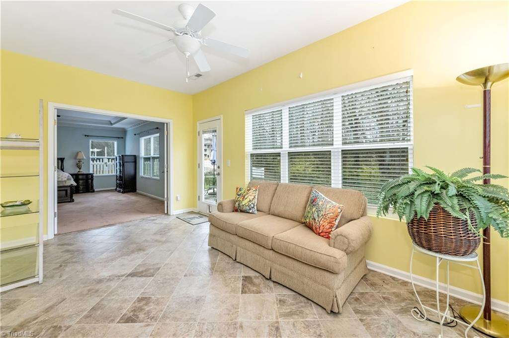 property viewer photo 26