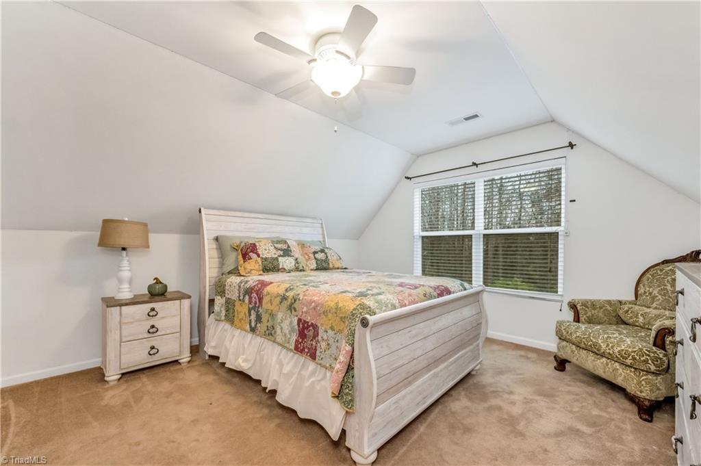 property viewer photo 36