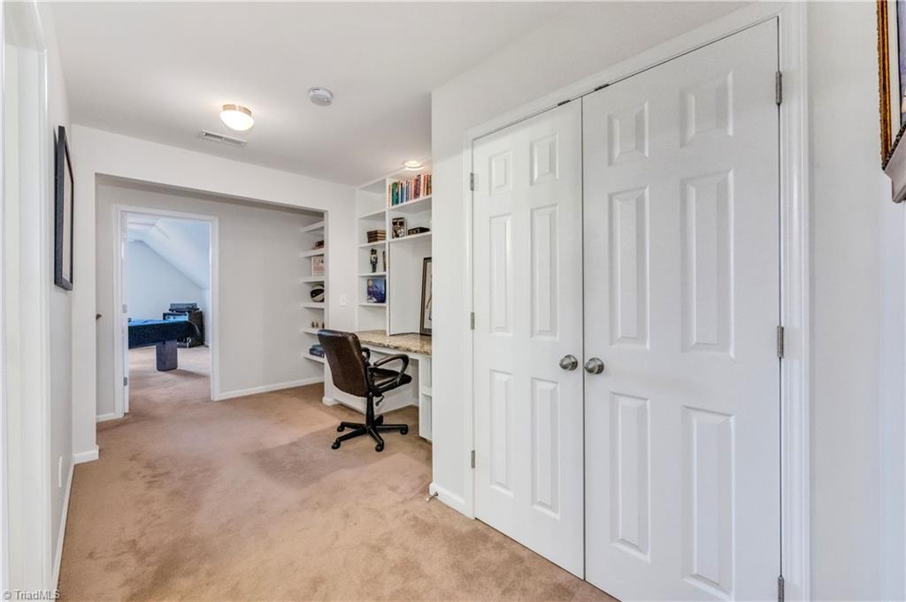 property viewer photo 38