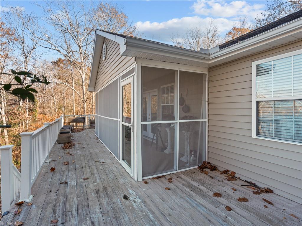 property viewer photo 16